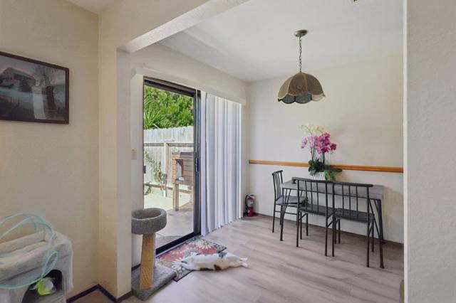880 Apricot Lane, Hollister CA: https://media.crmls.org/mediaz/5d73c6ca-248a-4fb4-8ded-dc2a54458233.jpg
