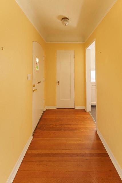 13 Orange Drive, Salinas CA: https://media.crmls.org/mediaz/5d74fa13-8a76-415d-a5e1-9d2bcfed5678.jpg