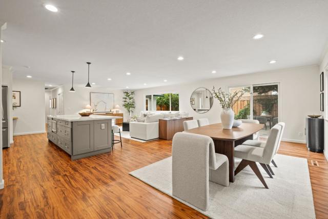 2392 Walden Square, San Jose CA: https://media.crmls.org/mediaz/5d761d0a-2053-4dbf-9ab6-8c814f5a1468.jpg