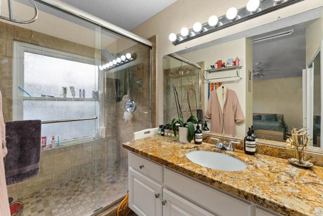 Detail Gallery Image 14 of 24 For 4042 Moratalla, San Diego,  CA 92130 - 3 Beds | 2/1 Baths