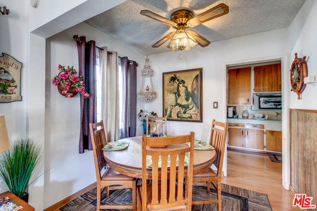 Dining & Kitchen