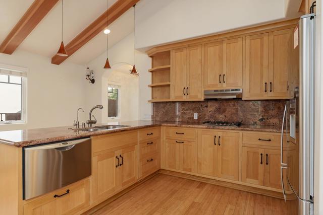 Detail Gallery Image 40 of 64 For 398 Aliso St, Ventura,  CA 93001 - 4 Beds | 3/1 Baths