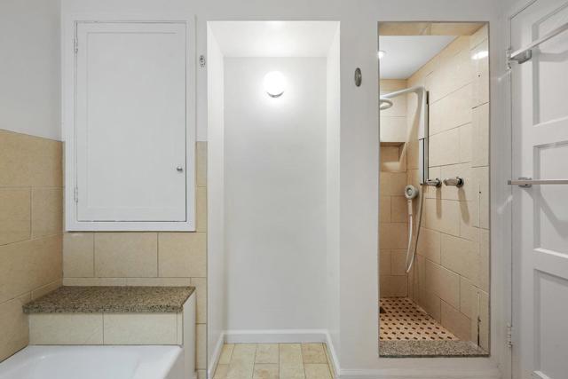 509 44th Avenue, San Francisco CA: https://media.crmls.org/mediaz/5d77a564-e9cb-480d-b98a-70189cd77326.jpg