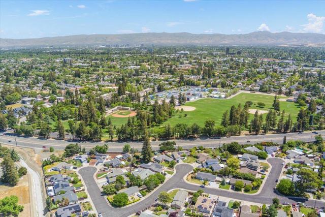 494 Century Drive, Campbell CA: https://media.crmls.org/mediaz/5d77ff97-e32a-4d16-b464-af7d40c4780c.jpg