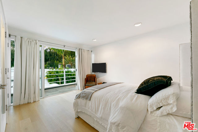 Drew Fenton | 27428 Pacific Coast Highway Malibu CA | MLS: 7336160