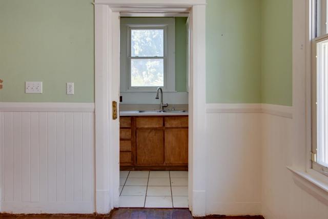 Image 27 of 49 For 541 Vine Street