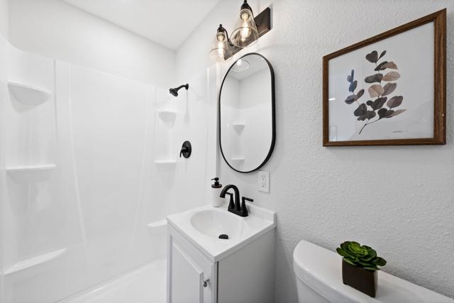9121 Heatherdale Street, Santee CA: https://media.crmls.org/mediaz/5d79b36c-f9f5-423c-8bcd-cae2a4568f58.jpg