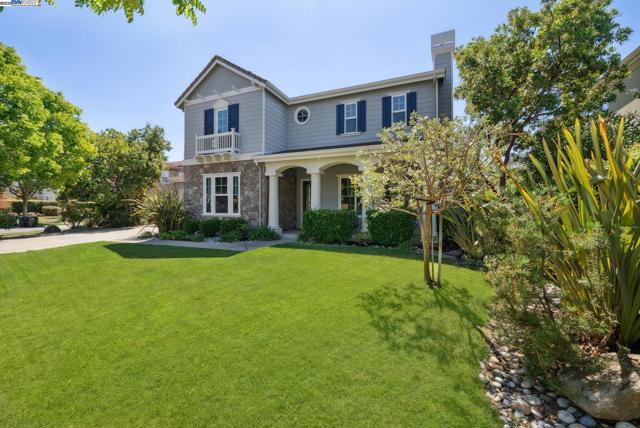 3633 Terrazzo Ct, Pleasanton CA: https://media.crmls.org/mediaz/5d7c19d8-ced1-4463-8762-25e979eee9e1.jpg