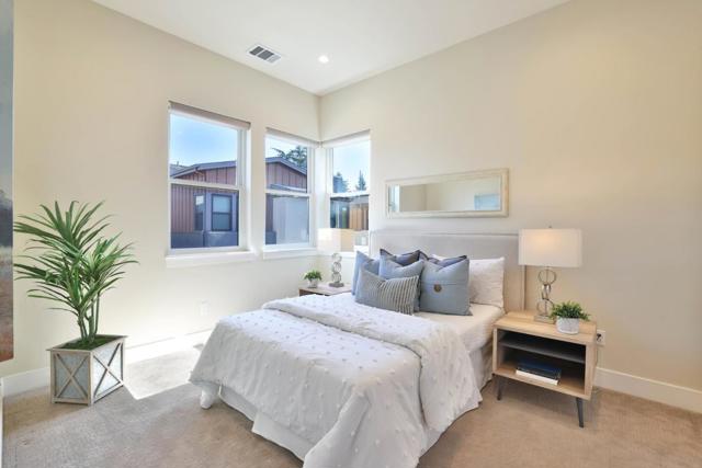 102 Hildebrand Drive, Los Gatos CA: https://media.crmls.org/mediaz/5d7c8696-f4ff-4669-bcec-1bd0c3f355a5.jpg
