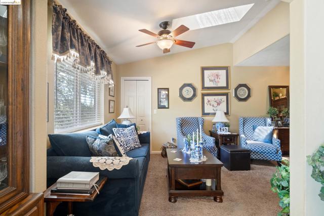 Image 34 of 41 For 2992 Buckboard Rd