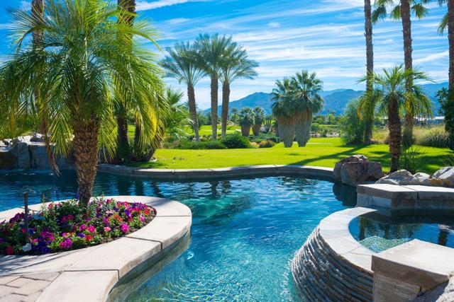 58061 Carmona, La Quinta CA: https://media.crmls.org/mediaz/5d7cf37c-7a71-4772-9d4a-ad64c9069b5d.jpg