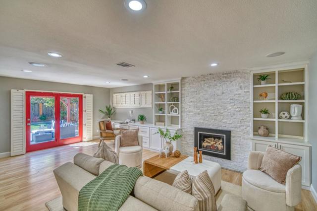 2425 Briarwood Drive, San Jose CA: https://media.crmls.org/mediaz/5d7cfa8c-4e75-4600-a30f-374ba93b9c73.jpg