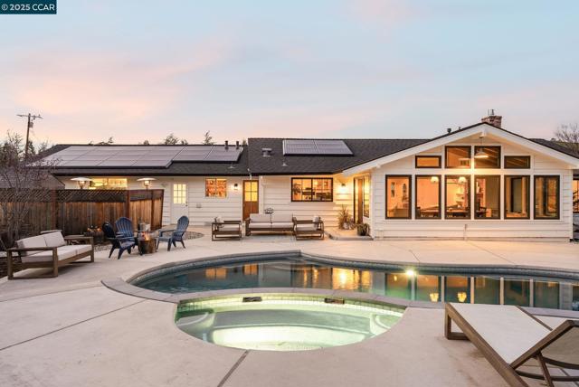 5400 Johnston Rd, Danville CA: https://media.crmls.org/mediaz/5d7d99b8-1ab6-41ee-b5d2-f1cb0f0fe991.jpg