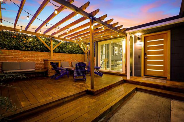 114 Garden Lane, Daly City CA: https://media.crmls.org/mediaz/5d7de38e-c2ca-4cf0-b36a-3e11efac76e7.jpg