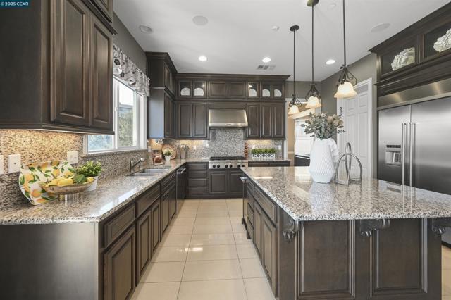 Image 7 of 60 For 3188 Ashbourne Cir