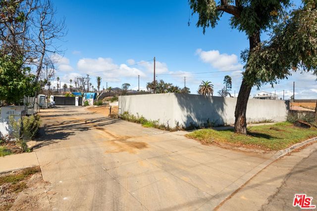 Drew Fenton | 419 Lombard Avenue Pacific Palisades CA | MLS: 7442214 Drew Fenton | 419 Lombard Avenue Pacific Palisades CA | MLS: 7442214