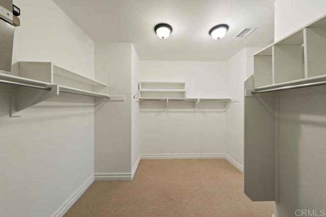 7845 Caminito Camelia, San Diego CA: https://media.crmls.org/mediaz/5d7f5280-95bf-4eab-85d6-eb1ff057ec75.jpg
