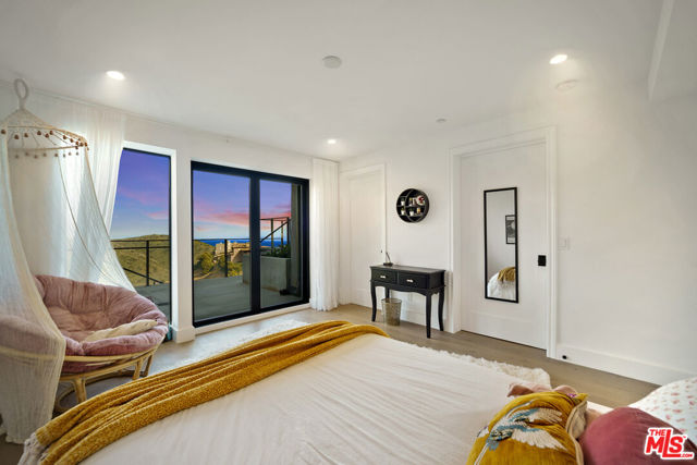 4756 Latigo Canyon Road, Malibu CA: https://media.crmls.org/mediaz/5d7f619a-2565-48ad-8421-82140eaa9b80.jpg