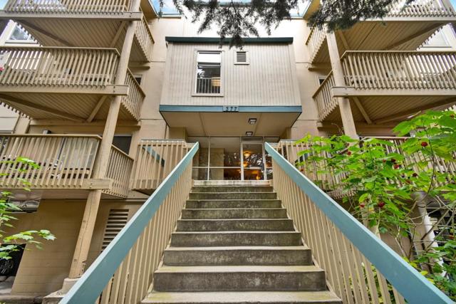 377 Mandarin Drive, Daly City CA: https://media.crmls.org/mediaz/5d807f58-511c-4425-a1f1-1f18f0ad99e8.jpg