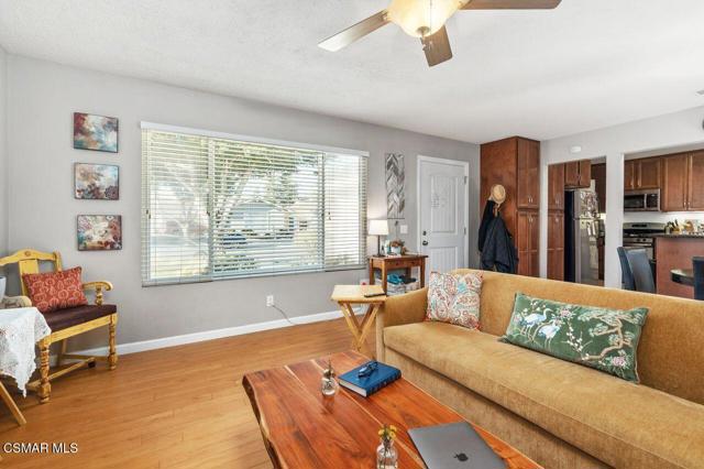 9538 El Cajon Street, Ventura CA: https://media.crmls.org/mediaz/5d838030-4ef8-457f-ac17-47ea999aa478.jpg