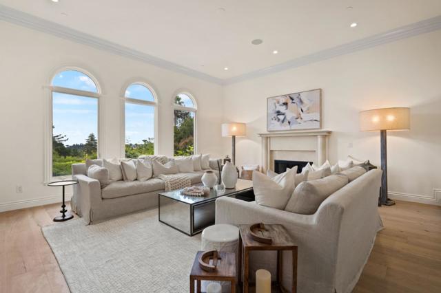 1535 Lakeview Drive, Hillsborough CA: https://media.crmls.org/mediaz/5d844216-5c3e-4516-a8b2-3a959146d088.jpg