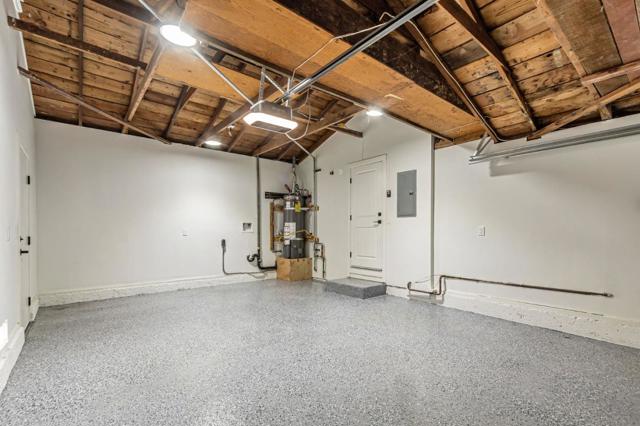 890 Silacci Drive, Campbell CA: https://media.crmls.org/mediaz/5d84bcdb-4174-4bf7-b0e3-c0a2379d2c79.jpg