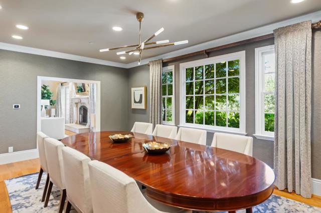 1600 Marlborough Road, Hillsborough CA: https://media.crmls.org/mediaz/5d84bf11-1337-441e-8a84-a393e6e65786.jpg