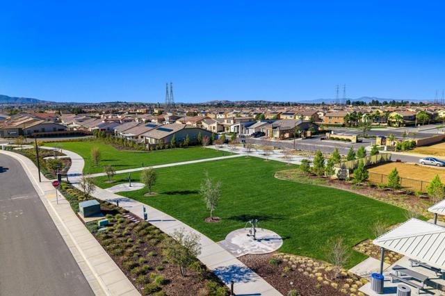 1514 Overpark Lane, Beaumont CA: https://media.crmls.org/mediaz/5d851c93-afa6-443b-8cc4-f5110c334826.jpg
