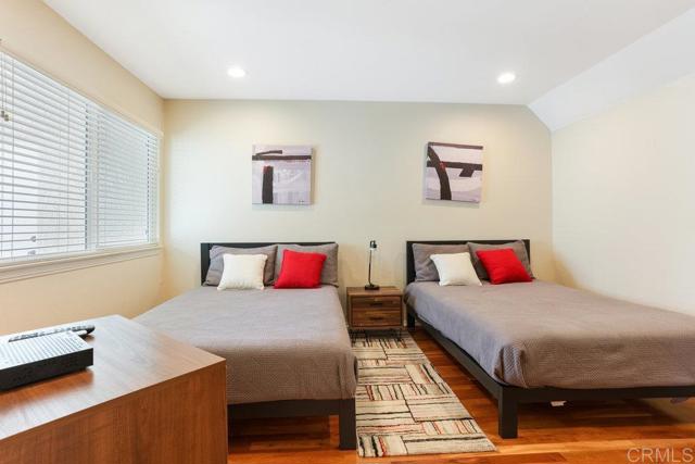 Detail Gallery Image 17 of 30 For 20 Aruba, Coronado,  CA 92118 - 3 Beds | 3 Baths