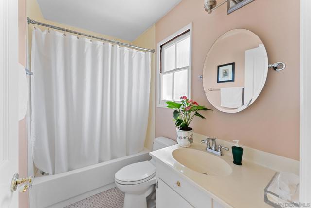 Image 22 of 43 For 4314 Middlesex Drive