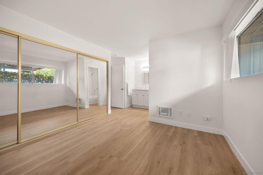 7982 Mission Center - photo 13