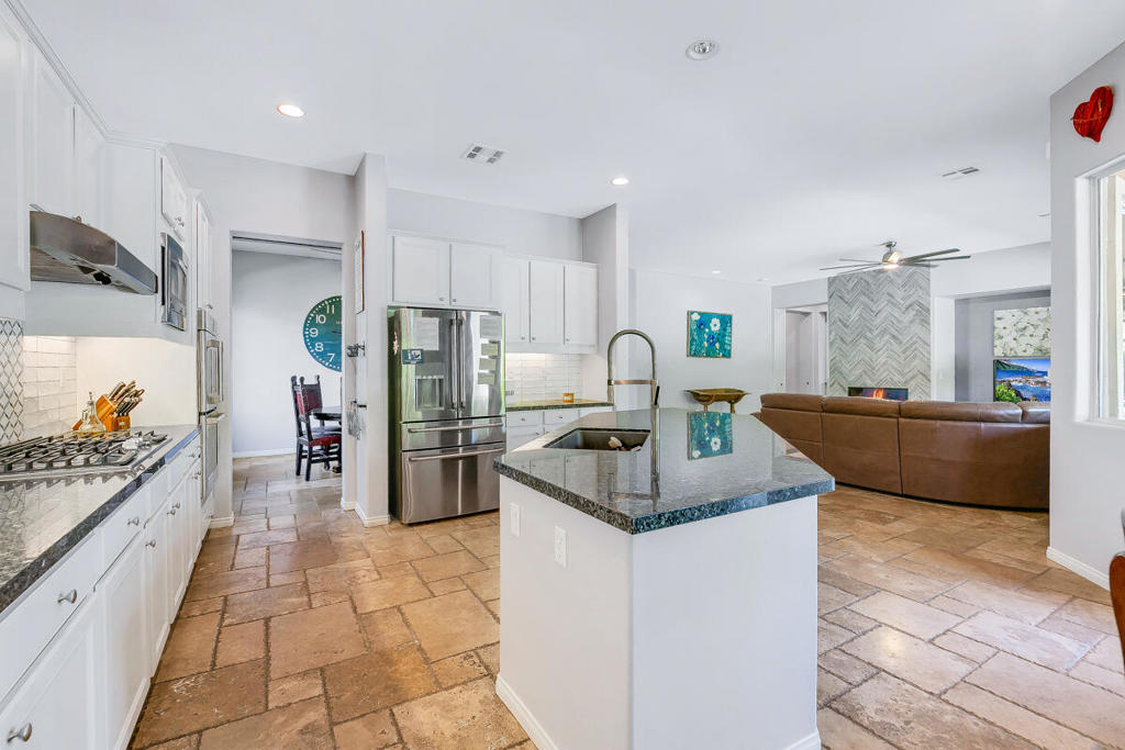 MLS #219137313DA image #11