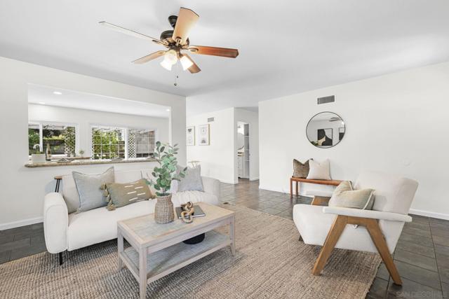 13250 Powers Ct, Poway CA: https://media.crmls.org/mediaz/5d8b8aa3-f481-414c-ac0e-db9e91262941.jpg
