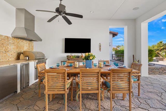 Image 15 of 83 For 2 Diamond Court