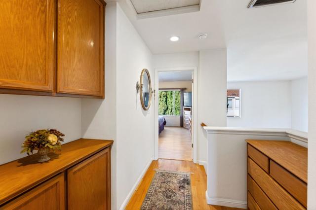 356 Meadowhaven Way, Milpitas CA: https://media.crmls.org/mediaz/5d8bbbcb-e229-41b5-8f41-e6a7195d9069.jpg