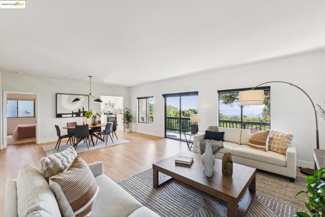 17032 Broadway Ter, Oakland CA: https://media.crmls.org/mediaz/5d8ce9b0-4848-4092-a2ed-c5aedc511f94.jpg