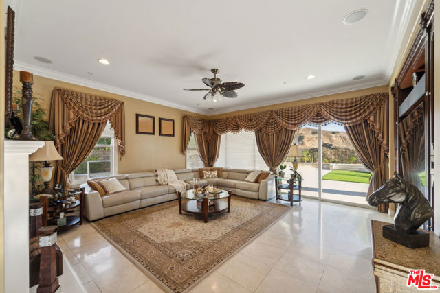 12530 Longacre Avenue, Granada Hills CA: https://media.crmls.org/mediaz/5d8d0475-039d-4264-a9aa-e4484373bee9.jpg