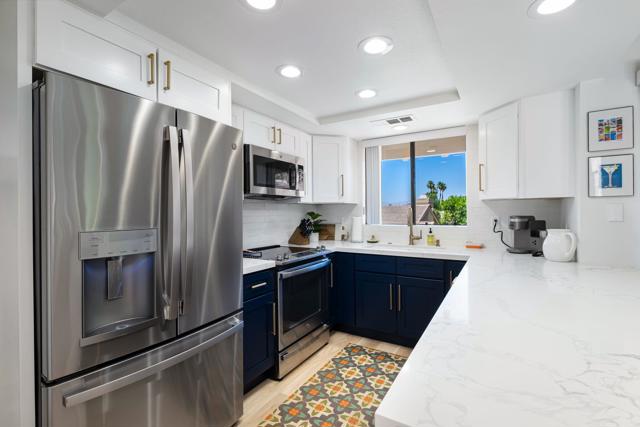 46638 Arapahoe Lane, Indian Wells CA: https://media.crmls.org/mediaz/5d8d2396-fe69-4a26-b924-69105623e18e.jpg
