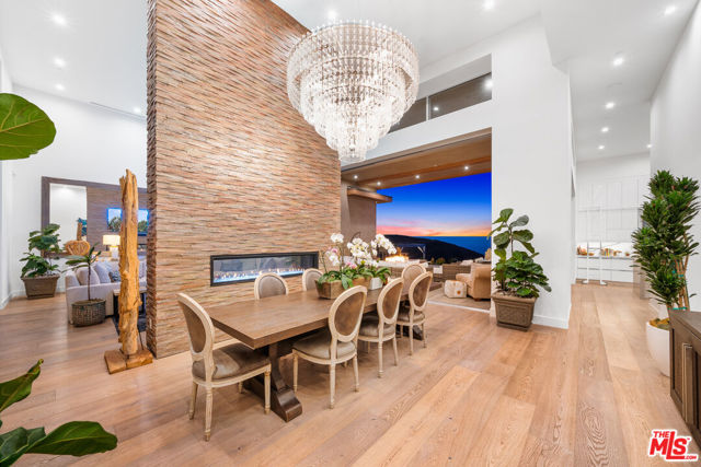 10715 Yerba Buena Road, Malibu CA: https://media.crmls.org/mediaz/5d8d8696-b25d-4561-9cd7-0d27df2f92fa.jpg