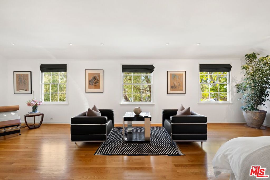 MLS #25615053 image #12