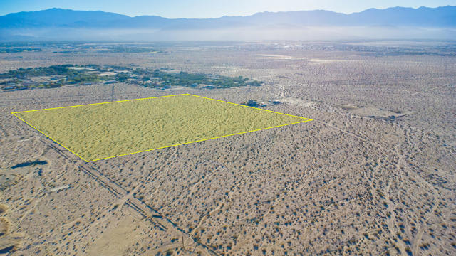 0 Shadow Mountain Lane, Thousand Palms CA: https://media.crmls.org/mediaz/5d8dea35-a0e8-4c5f-8659-b6f70e7c8327.jpg