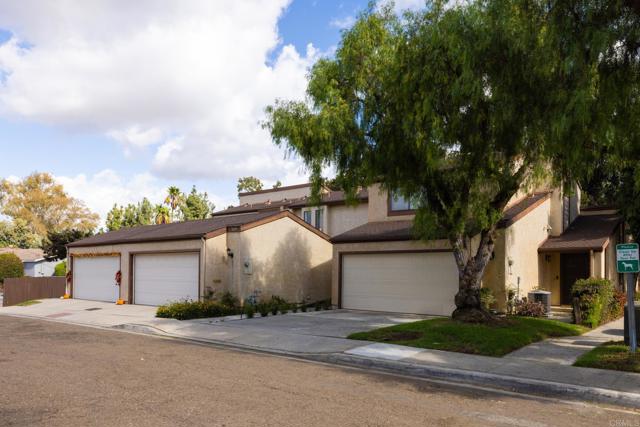 Detail Gallery Image 24 of 31 For 5089 Lambert Lane, San Diego,  CA 92115 - 2 Beds | 2/1 Baths