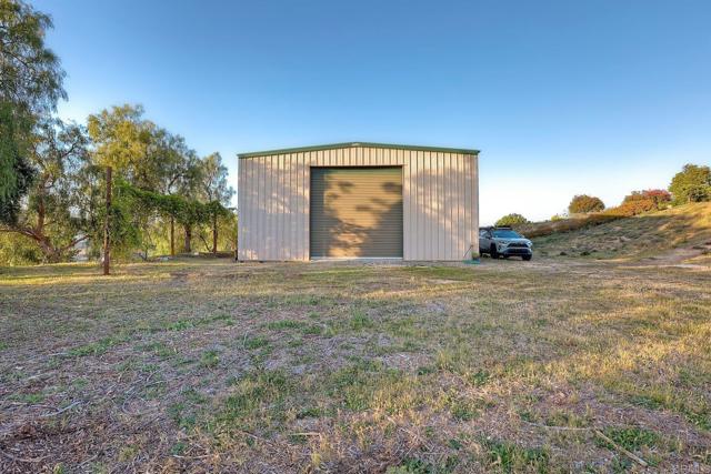 Detail Gallery Image 46 of 52 For 4010 Calle De Sueno, Fallbrook,  CA 92028 - 3 Beds | 2 Baths