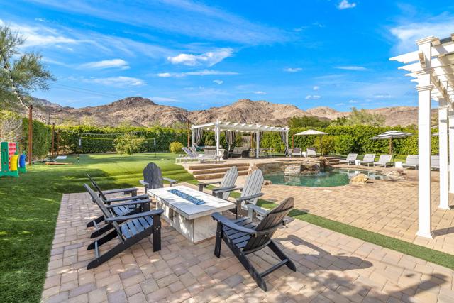 71530 Quail Trail, Palm Desert CA: https://media.crmls.org/mediaz/5d8e9604-e965-4f3b-8a97-96bbc9468e94.jpg