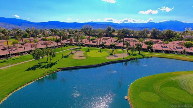 77881 N Woodhaven Dr, Palm Desert CA: https://media.crmls.org/mediaz/5d8ee6cf-b509-4980-a517-477b782b40df.jpg