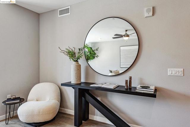2400 Adeline ST, Oakland CA: https://media.crmls.org/mediaz/5d8f2f4b-744b-403d-84cc-fe5129e3096f.jpg