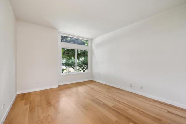 240 Amesport, Half Moon Bay CA: https://media.crmls.org/mediaz/5d8f44fc-8955-4d12-a67b-a5dec53479bc.jpg