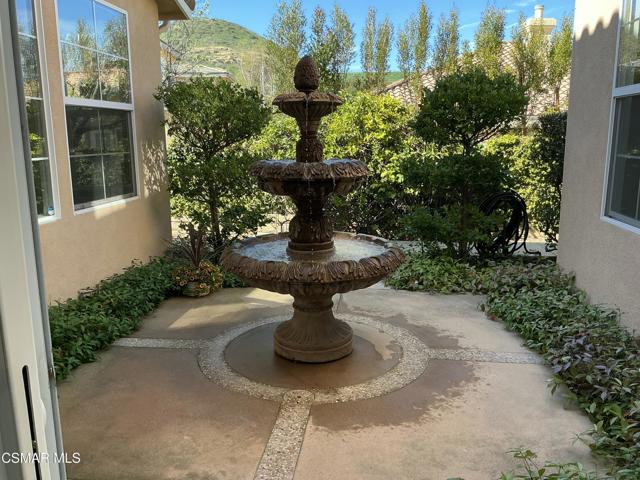 3034 Heavenly Ridge Street, Thousand Oaks CA: https://media.crmls.org/mediaz/5d8f5052-5bc1-4aca-ae2a-9c505f6d0f22.jpg