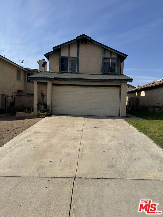 6267 Grand Valley Trail, Jurupa Valley CA: https://media.crmls.org/mediaz/5d8ff198-6db8-418c-8769-f95925e9d2f5.jpg