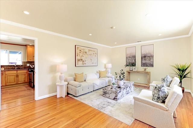 3139 Laneview Drive, San Jose CA: https://media.crmls.org/mediaz/5d910cbf-bdb2-4570-8254-f85c1671999a.jpg
